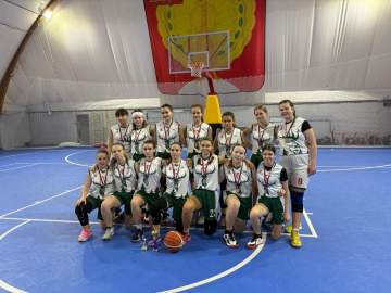 Баскетболистки из Ельца завоевали серебряные награды в Подмосковье