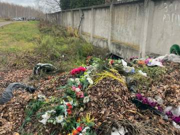 Ольшанское кладбище превратили в помойку по мнению жителя Ельца
