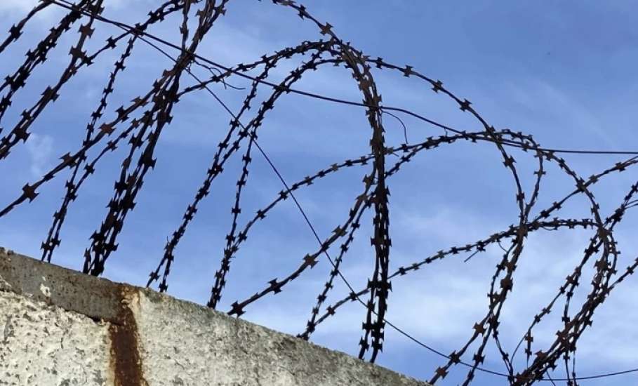 Ещё один сотрудник УФСИН в Ельце предстанет перед судом!