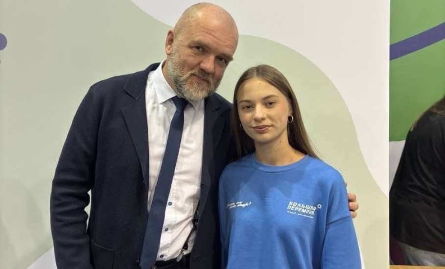 Ученица 9 класса МБОУ СОШ №2 с. Казаки Дарья Масленникова стала призёром всероссийского конкурса «Большая перемена»!