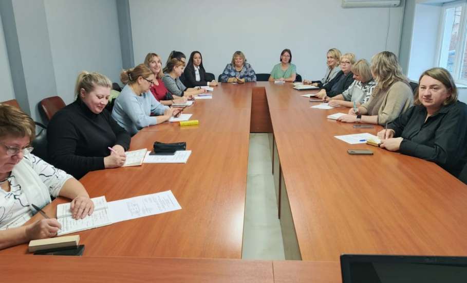 5 ноября в управлении образования Ельца состоялось совещание с заместителями директоров школ города, ответственными за проведение Всероссийской олимпиады школьников