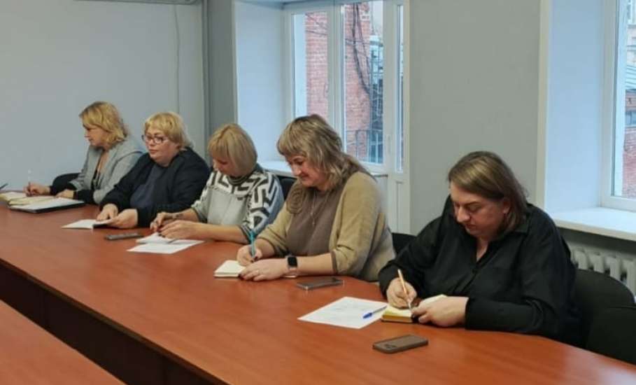 5 ноября в управлении образования Ельца состоялось совещание с заместителями директоров школ города, ответственными за проведение Всероссийской олимпиады школьников