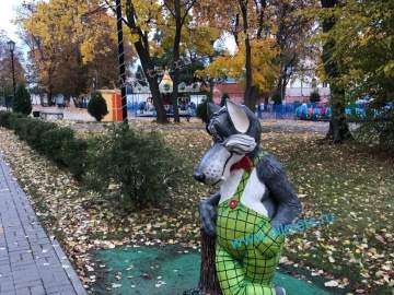 Пенсионер поколотил чужую машину деревянной палкой в Измалковском районе!