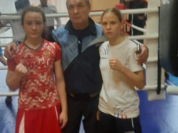 Девушки из Ельца приняли участие в сборах по боксу в Подмосковье