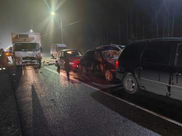 В Елецком районе в столкновении пяти автомобилей пострадал один из водителей!
