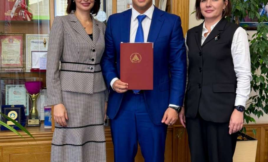 Владимир Сериков стал кандидатом экономических наук