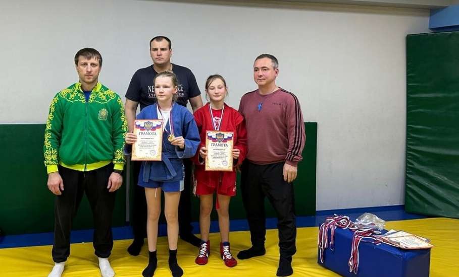 ПЕРВЕНСТВО ШКОЛЫ ПО САМБО, ПОСВЯЩЕННОЕ ВСЕРОССИЙСКОМУ ДНЮ САМБО прошло в Ельце