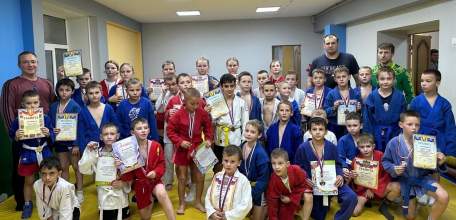 ПЕРВЕНСТВО ШКОЛЫ ПО САМБО, ПОСВЯЩЕННОЕ ВСЕРОССИЙСКОМУ ДНЮ САМБО прошло в Ельце