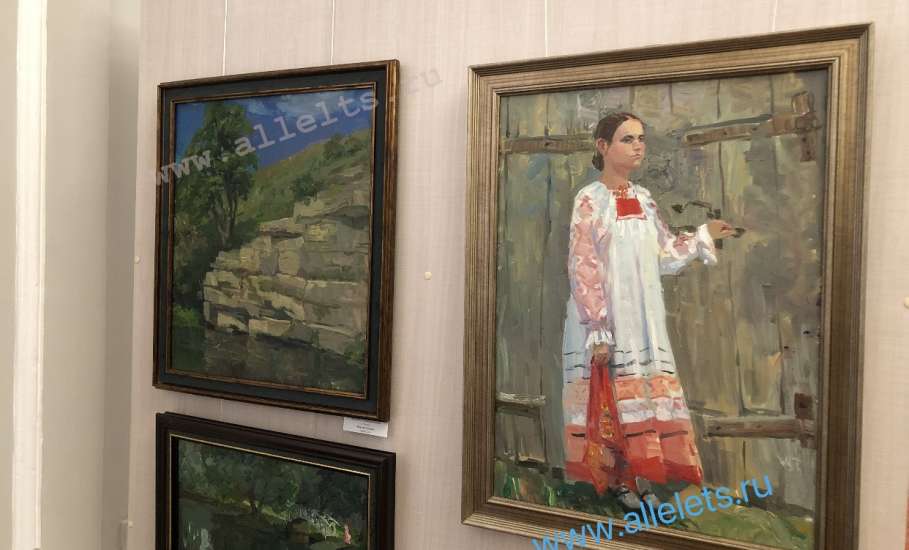 А вы ещё не посетили выставку картин в Ельце?