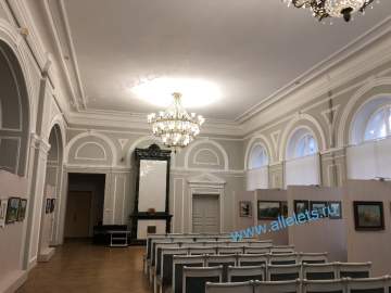 А вы ещё не посетили выставку картин в Ельце?