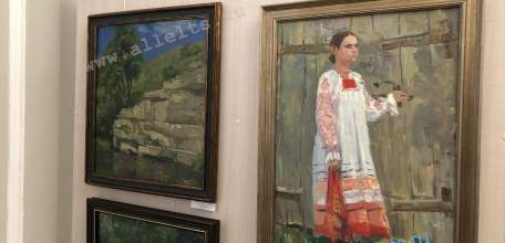 А вы ещё не посетили выставку картин в Ельце?