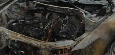 Автомобиль сгорел полностью под Ельцом