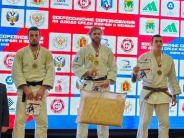 15 ноября в Коврове прошли Всероссийские соревнования по дзюдо памяти маршала Советского Союза Д. Ф. Устинова среди мужчин и женщин