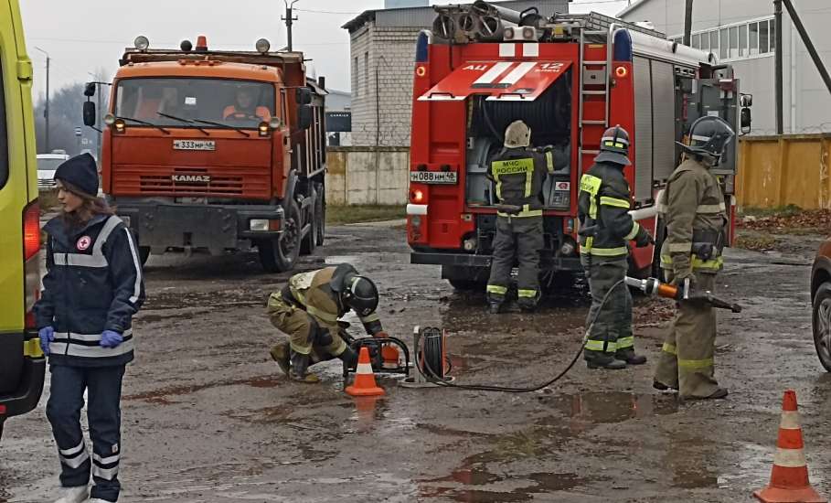 Тренировка по ликвидации последствий дорожно-транспортного происшествия на территории Елецкого муниципального округа