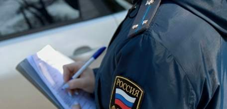 После ареста автомобиля Шкода Октавиа, гражданин нашёл 200000 рублей на штрафы ГИБДД!