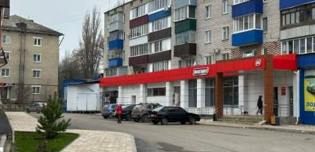 У ДК Железнодорожников в Засосне наконец облагородили остановку общественного транспорта!