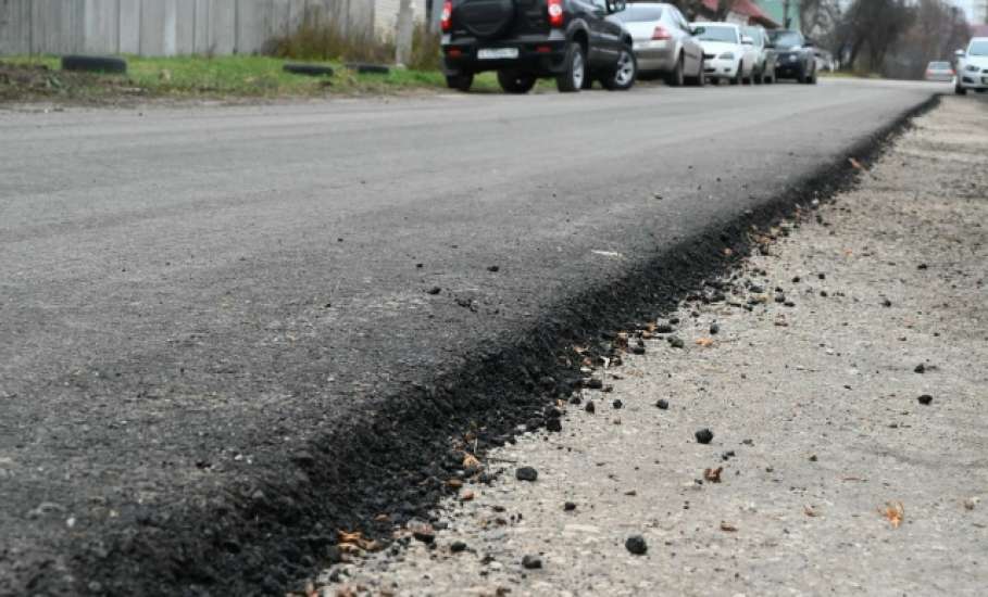 Работы в Ельце по ямочному ремонту на ул.Допризывников завершены