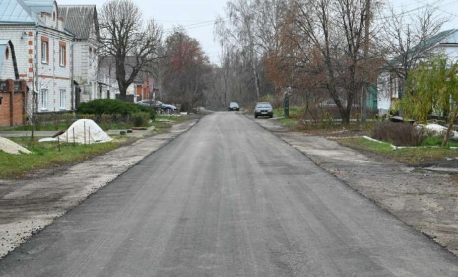Работы в Ельце по ямочному ремонту на ул.Допризывников завершены