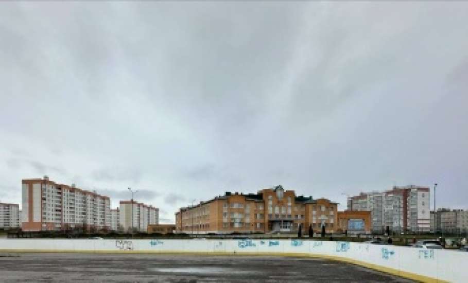 В микрорайоне Александровский приступили к оборудованию специальной площадки для выгула собак!