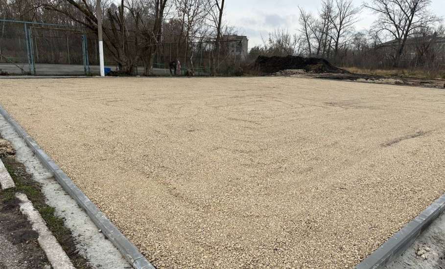 На улице Кротевича сегодня кипела работа в прямом смысле этого слова!