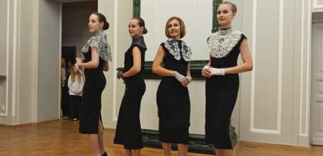 В Елецком музее воинской славы прошло яркое, тёплое и наполненное тончайшими нитями традиций мероприятие – «Кружевная история Екатерины Борисовой»