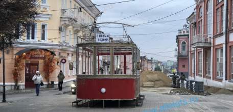 В Елец снова приехал новогодний трамвай!