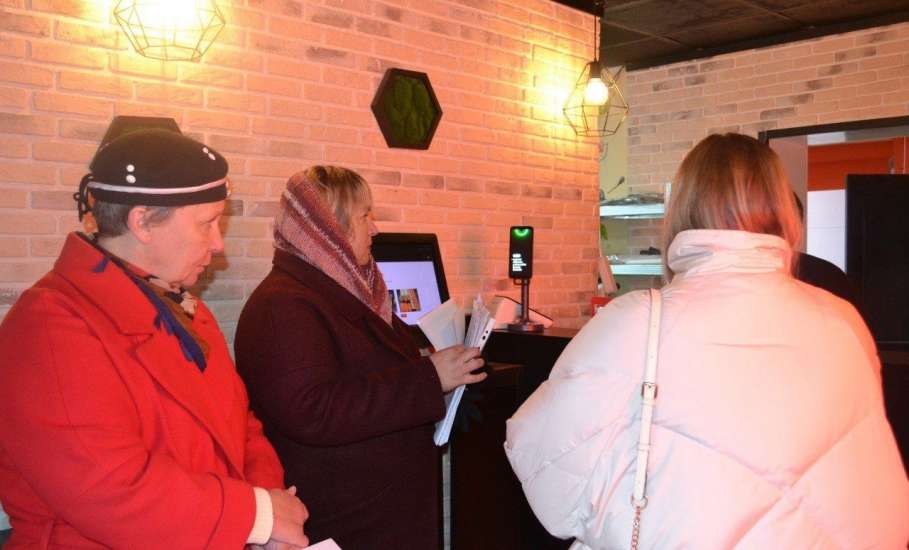 Сегодня в Ельце прошёл рейд по выявлению нарушений в центре города