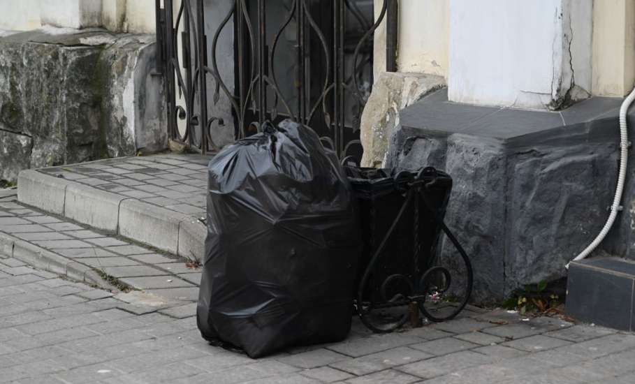 Сегодня в Ельце прошёл рейд по выявлению нарушений в центре города