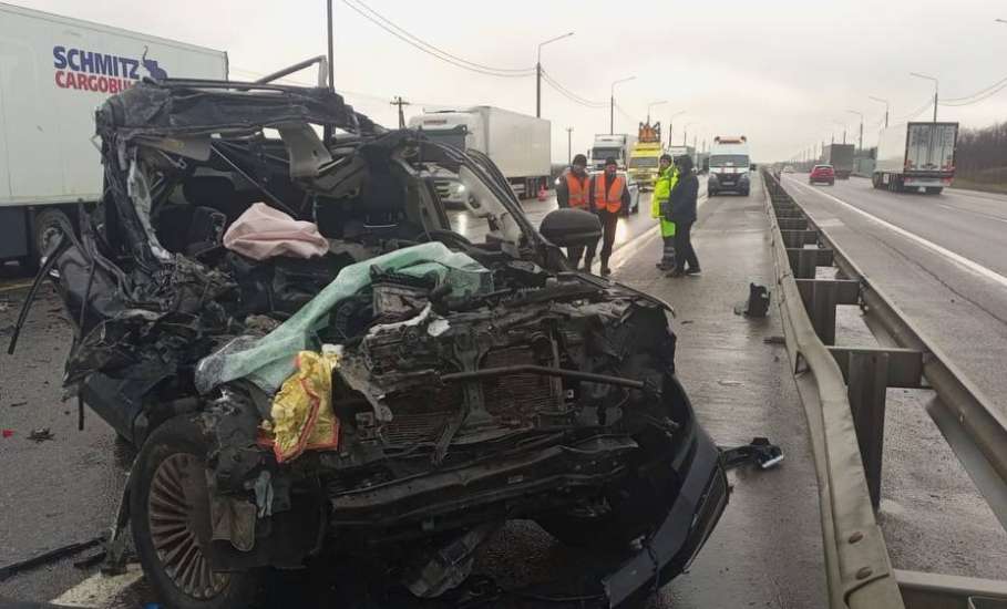 Полицейские Задонского района устанавливают обстоятельства  ДТП с пострадавшим!