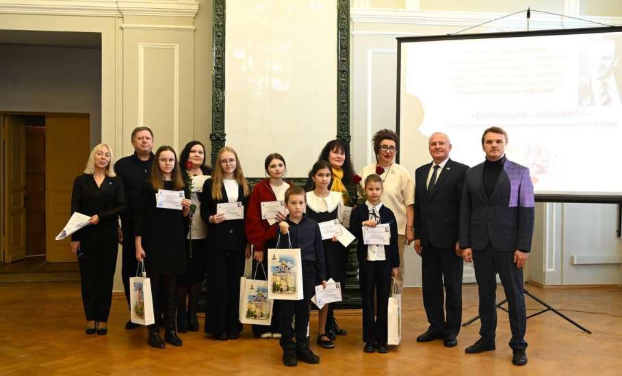 Сегодня в Ельце прошло мероприятие к 117-й годовщине со дня рождения Народного художника СССР Николая Жукова