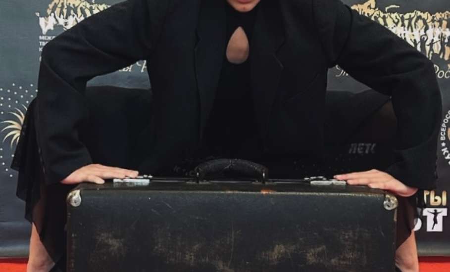 Поздравляем солистов старшей группы коллектива классического танца "ТРИУМФ" с победами на Всероссийском творческом конкурсе «Академия успеха»