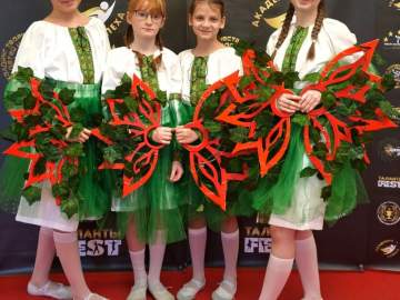 Студия оригинального жанра «Пламя» успешно выступила во Всероссийском творческом конкурсе талантов в сфере искусства «Академия успеха»