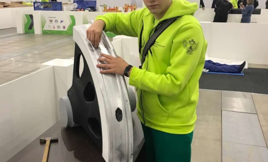 ФИНАЛ «ПРОФЕССИОНАЛЫ - 2025» в Елецком колледже инновационных технологий