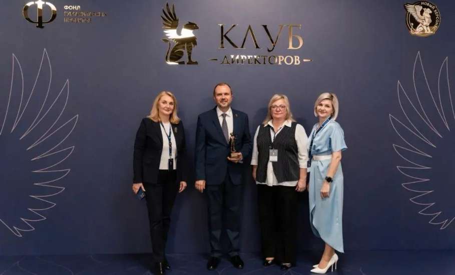 На сессию «Клуба директоров» в Севастополь приехал директор гимназии № 11 города Ельца