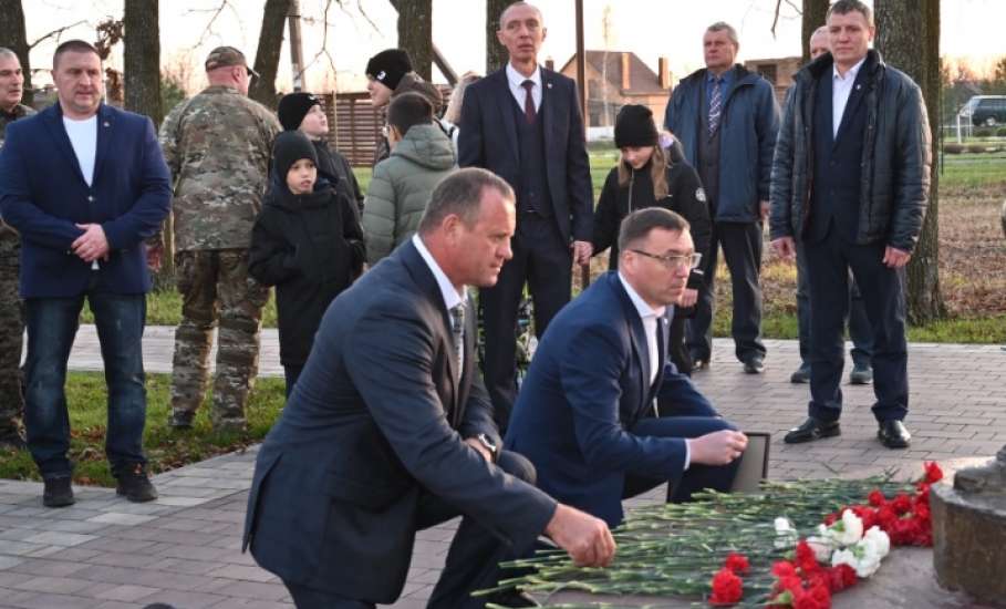 С 25 по 29 ноября 2025 года во «Дворце самбо» в Елецком муниципальном округе прошёл турнир по боксу