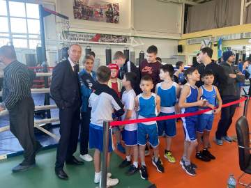 С 25 по 29 ноября 2025 года во «Дворце самбо» в Елецком муниципальном округе прошёл турнир по боксу