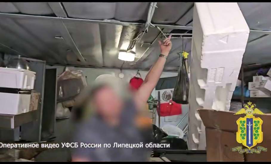 В Липецке 46-летний мужчина ответит перед судом за хранение на своей даче АК-74 и 75 патронов к нему