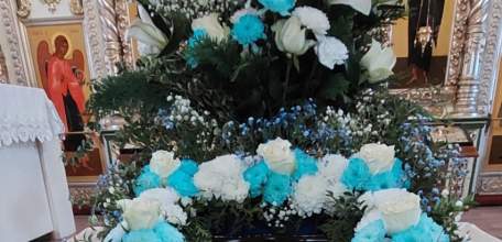 В Введенский храм приглашают завтра на Предпразднство Введения во храм Пресвятой Богородицы