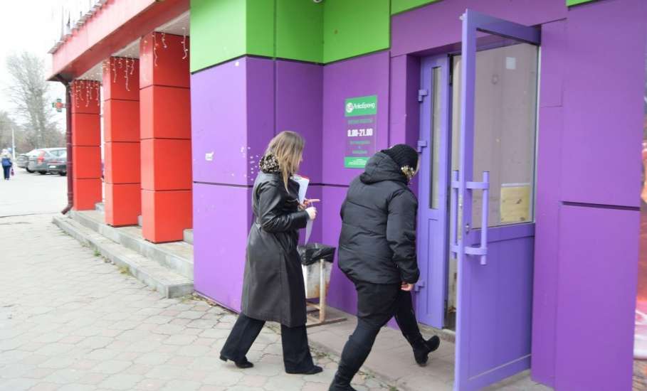 2 декабря представители административной комиссии г. Ельца и сотрудники отдела «ТЭКО-Сервис» приняли участие в рейде по выявлению нарушений