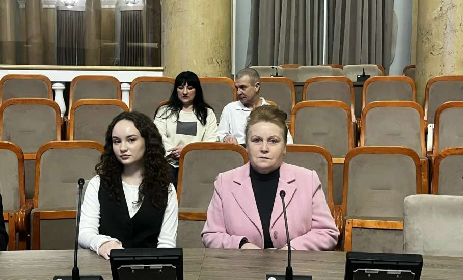 4 декабря в Правительстве Липецкой области состоялась торжественная церемония награждения победителей региональных конкурсов по выборной тематике