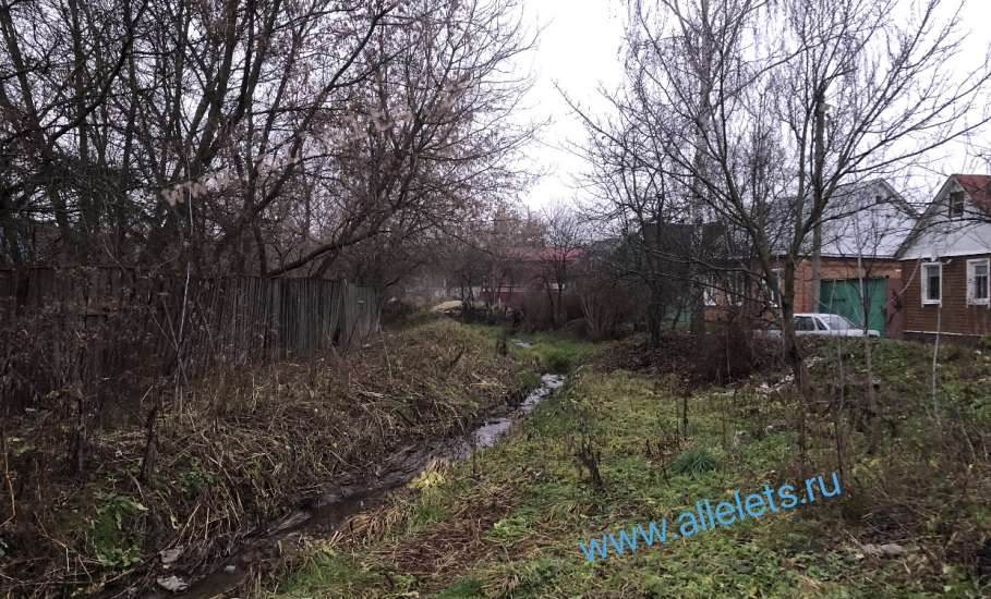 В городе Ельце экологическая катастрофа. Пересох ручей Лучок!