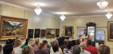 44 года назад, 4 декабря 1981 года, в нашем городе распахнул свои двери Художественный музей