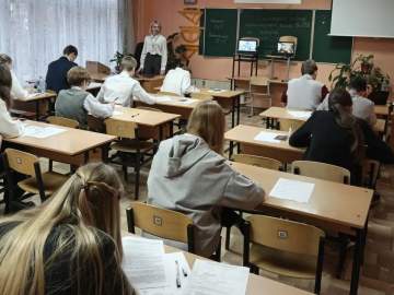 В Ельце продолжается муниципальный этап Всероссийской олимпиады школьников