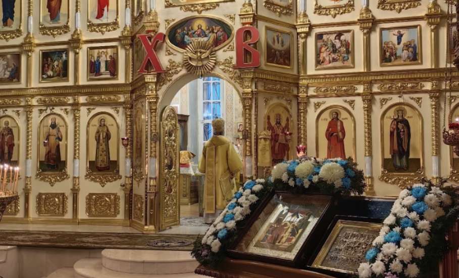 В Знаменском женском монастыре Ельца сегодня прошла  панихида по приснопоминаемой игумении Антонии (Поликаровой)