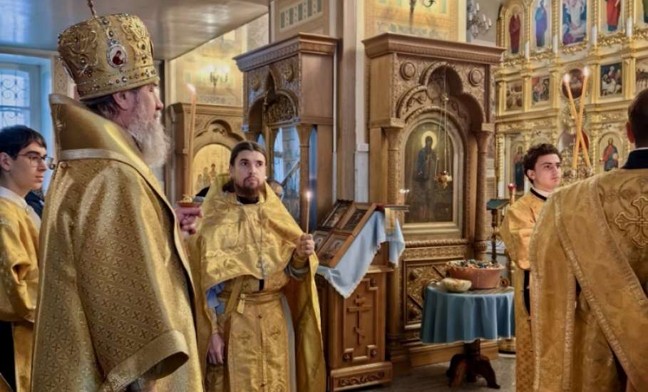 В Знаменском женском монастыре Ельца сегодня прошла  панихида по приснопоминаемой игумении Антонии (Поликаровой)