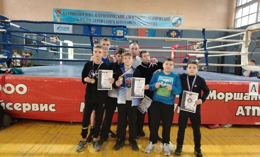Елецкие боксёры привезли медали из Тамбова