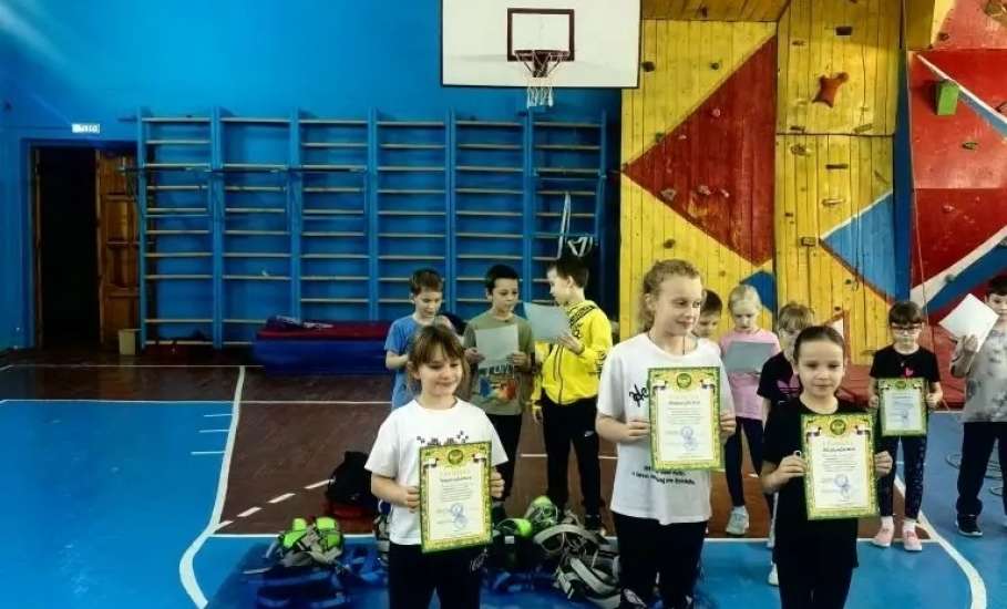 Первенство города Ельца по скалолазанию на искусственном рельефе состоялось в Ельце