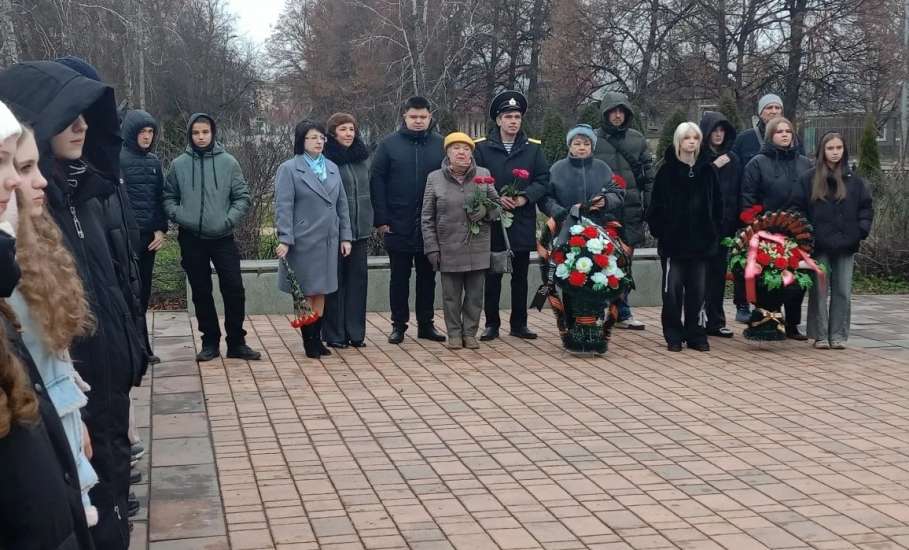 9 декабря — особый и памятный день для всех ельчан!