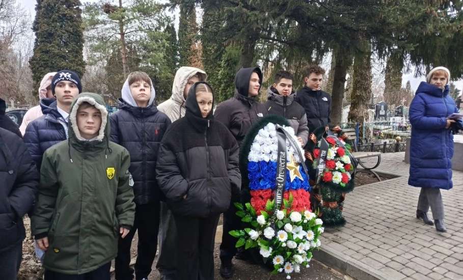 9 декабря — особый и памятный день для всех ельчан!