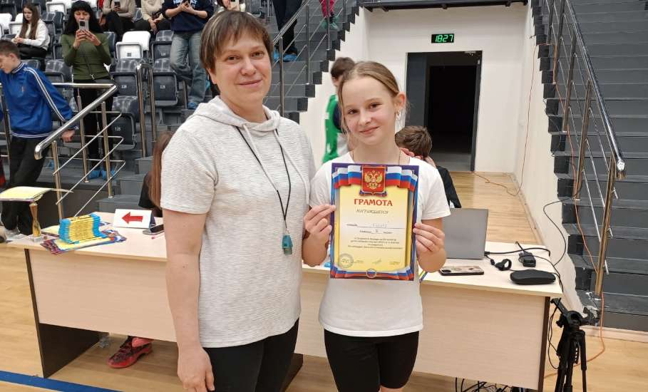 5 и 6 декабря во Дворце спорта имени Александра Петрова состоялся открытый турнир по баскетболу среди юношей и девушек 2013 г.р. и моложе